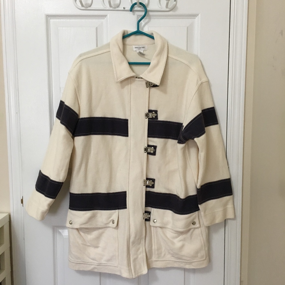 Vintage Jones New York Cream Navy Coat